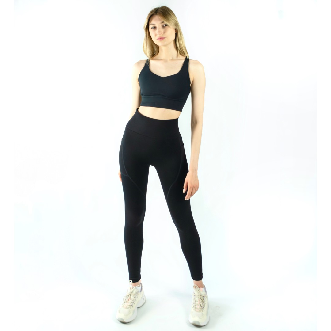 Легінси безшовні з боковими кишенями чорні LYX01 - L