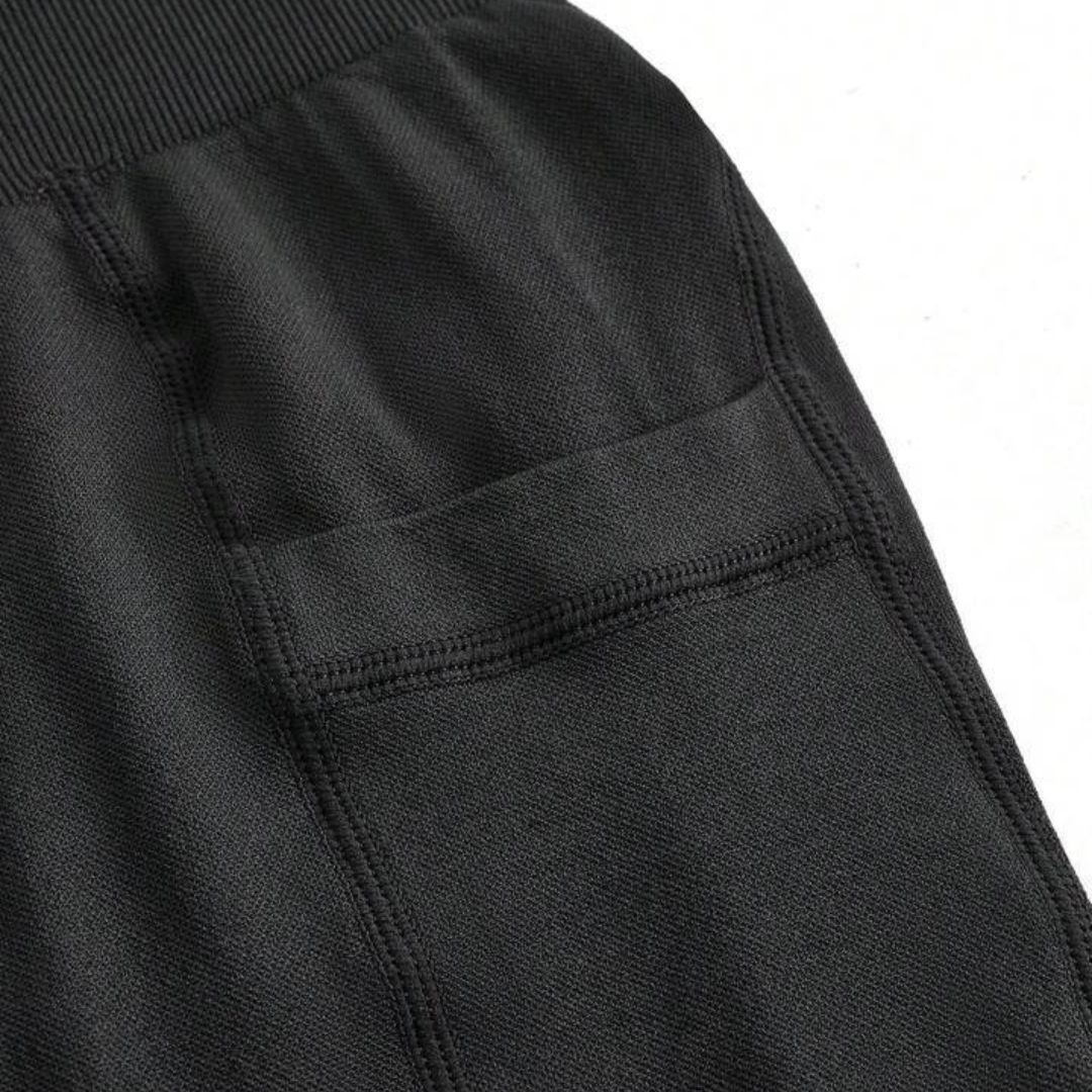 Легінси безшовні з боковими кишенями чорні LYX01