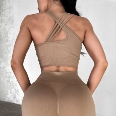 Костюм Model SG03 бежевый для фитнеса