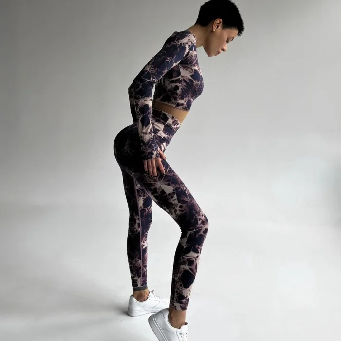 Костюм Model XX04 фіолетовий для фітнесу - L