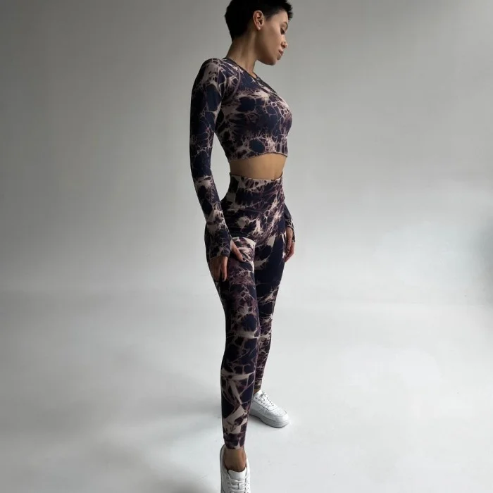 Костюм Model XX04 фіолетовий для фітнесу - L